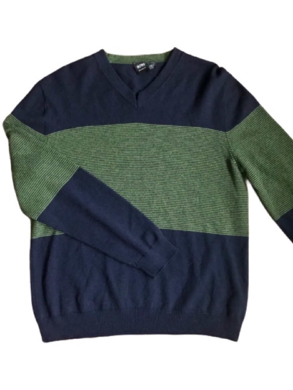 Hugo Boss color-block wool V-neck sweater